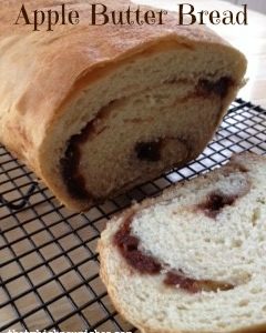 Apple Butter Bread -- Ribbons of spicy apple butter swirled throughout soft, homemade yeast bread make this the best bread you've ever had. | thatwhichnourishes.com