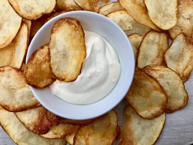 Creamy Garlic Dip -- Perfect in its simplicity, this three ingredient dip is classy and delicious. | thatwhichnourishes.com