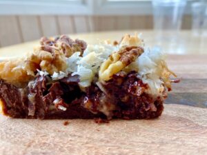 Monkey Bars -- Bananas, chocolate, coconut, and caramelized yum! Like a seven-layer bar with a leg-up because of banana! | thatwhichnourishes.com