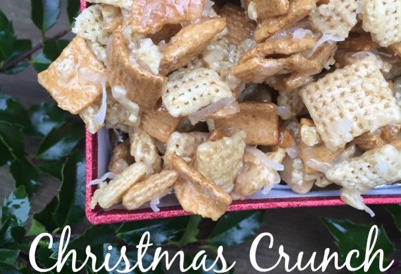 Christmas Crunch -- Gooey, sweet, crunchy, can't leave it alone amazingness. One bite and you'll be hooked!! Sorry, not sorry! | thatwhichnourishes.com