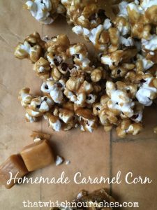 Homemade Caramel Corn --Hot, homemade caramel drizzled over freshly popped popcorn and baked until hot and crunchy|thatwhichnourishes.com