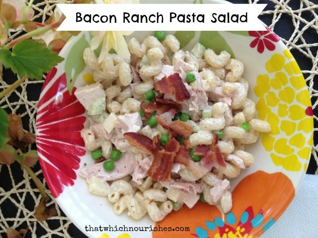 Bacon Ranch Pasta Salad -- Smoky bacon, chicken, chunks of cheese, and a creamy ranch dressing make this pasta salad a quick lunch, easy dinner, or perfect side dish. | thatwhichnourishes.com