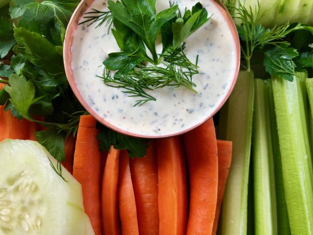 Dill Veggie Dip -- It's easy to whip up homemade vegetable dip with just a handful of fresh and flavorful ingredients. See ya, store-bought! | thatwhichnourishes.com